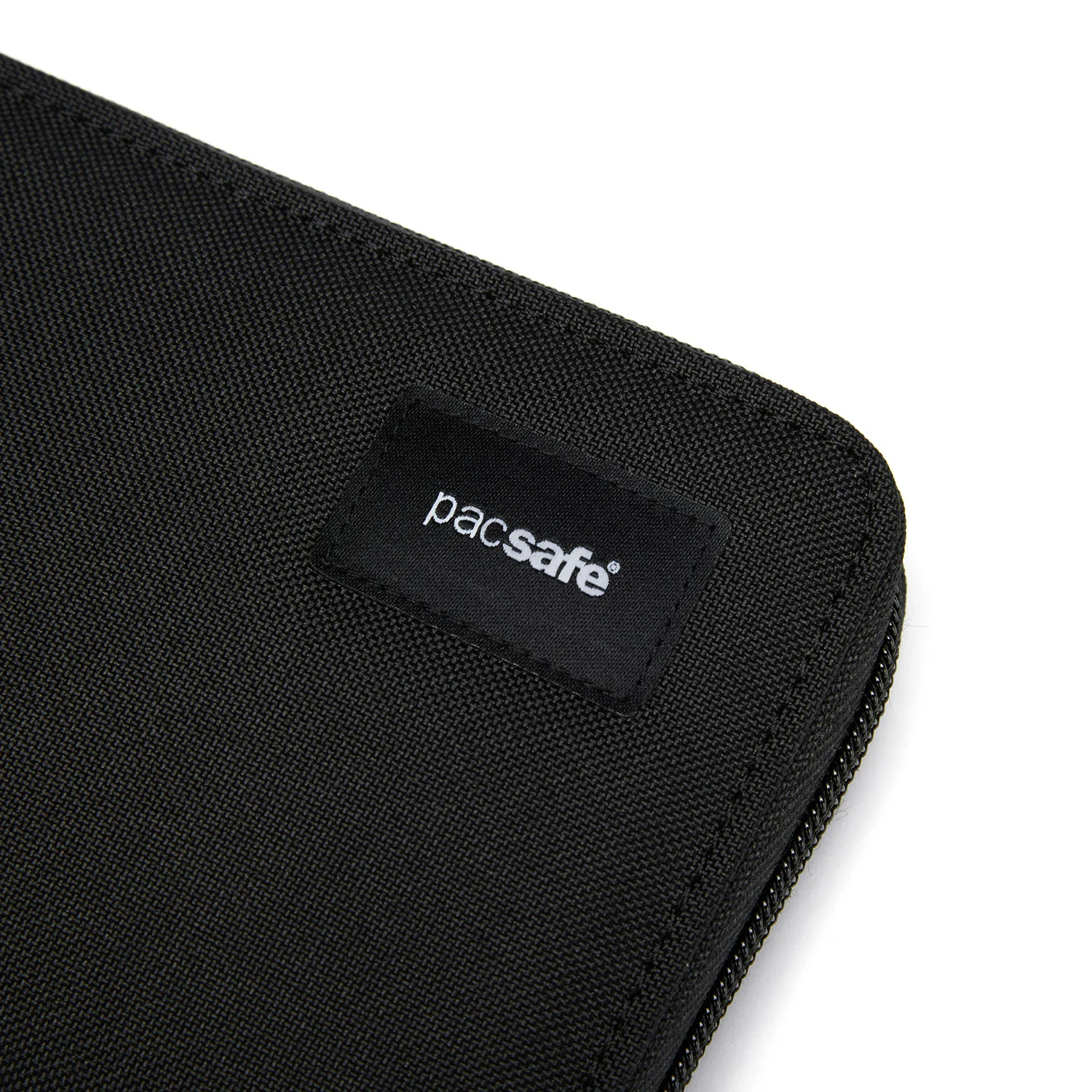 Pacsafe® RFIDsafe™ RFID blocking continental wallet - Image 19