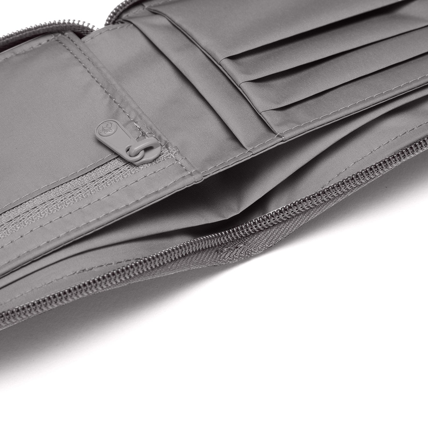 Pacsafe® RFIDsafe™ RFID blocking zip around wallet - Image 18